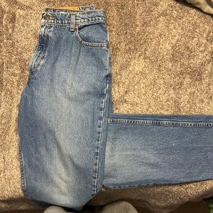 Levi relaxed fit tapered leg size 12 Regular